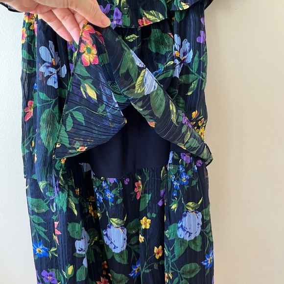 Club Monaco Oversized Silk‎ Lined Tiered Floral Stretch Navy Dress, Size 4 or 6 - Picture 8 of 15